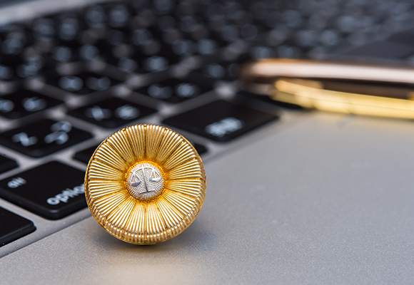 多角的な視点からの問題解決